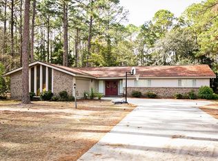 845 Wexford Dr, Waycross, GA 31503