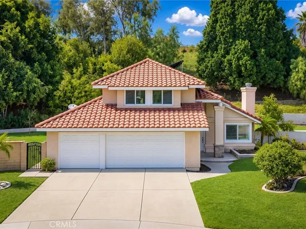 686 Dapple Gray Cir, Walnut, CA 91789