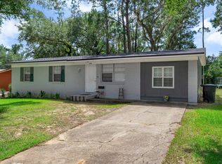 3434 Blue Jay Dr, Tallahassee, FL 32305