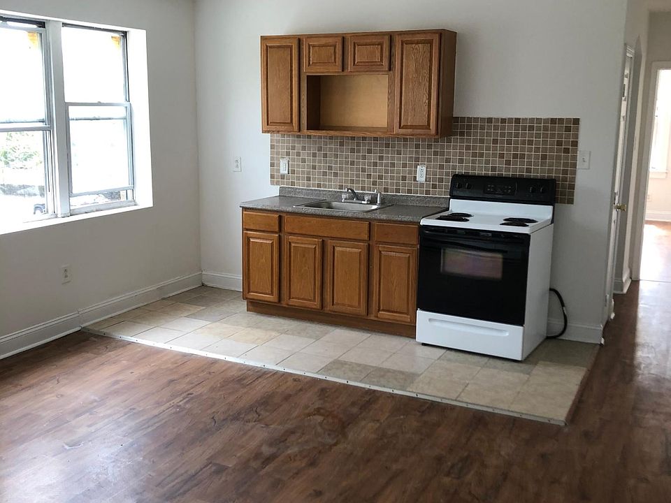 1st image of 1603 W Chelten Ave #2