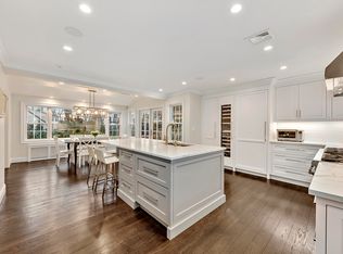 324 Overlook Dr, Greenwich, CT 06830