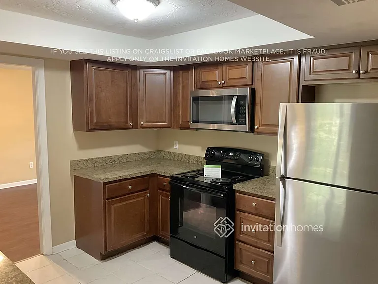 11577 Pine St — Photo 13