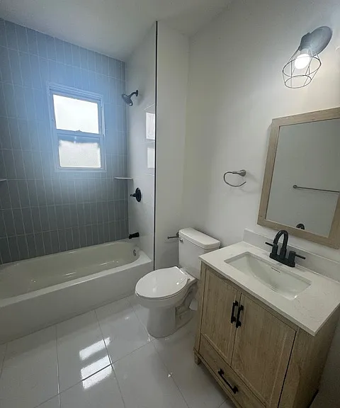 9 Maple St #2R — Photo 5