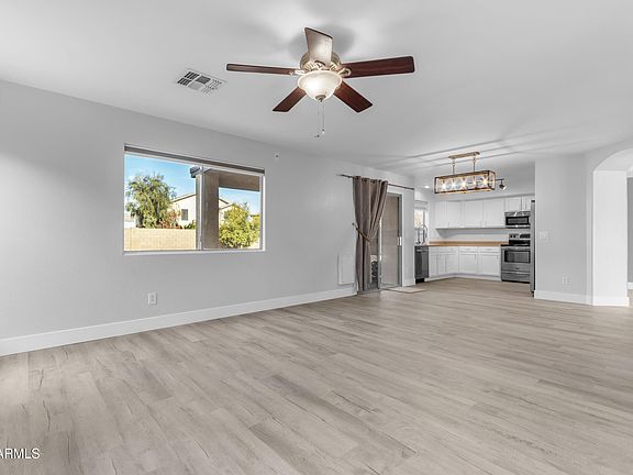 5th image of 4662 E CHERRY HILLS Drive