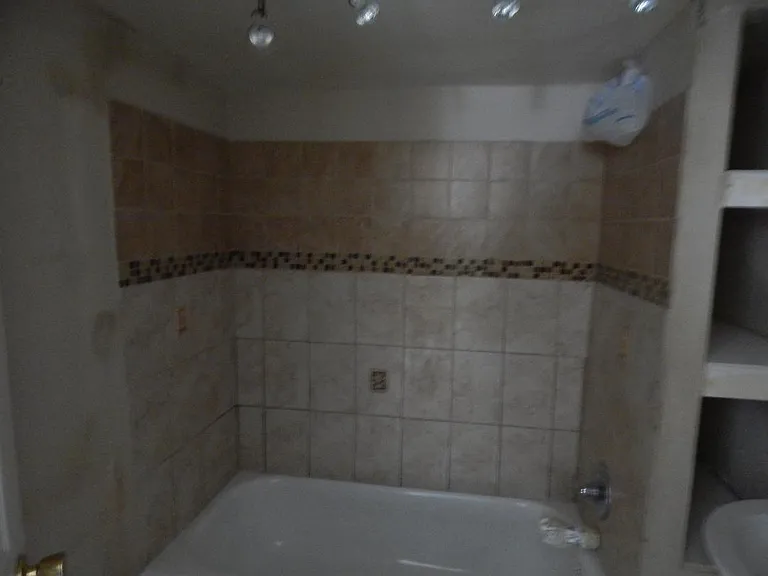 216 Cherokee St — Photo 4