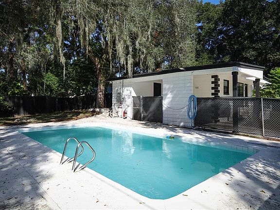 5th image of 7614 BELL BOULEVARD