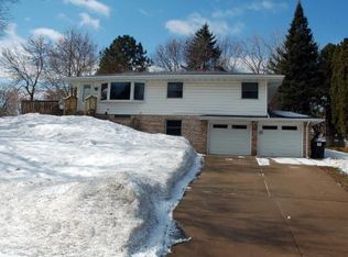 3479 Milton St N, Shoreview, MN 55126