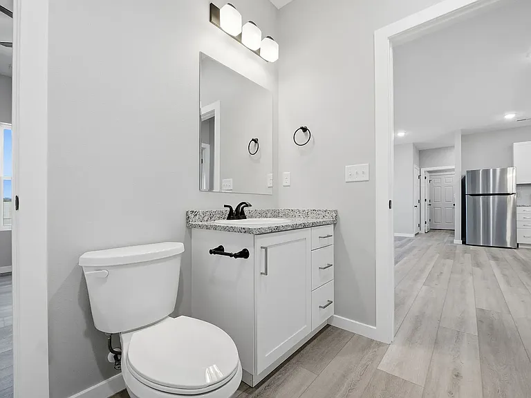 109 Bailey Dr — Photo 8