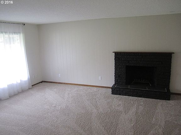 4th image of 8006 NW 8th Ave