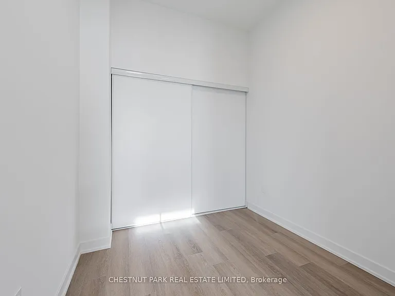 9 Tecumseth St #107 — Photo 18