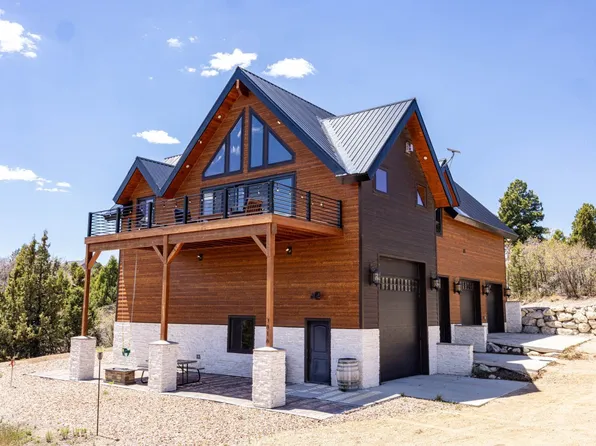 3816 N Royal Dr, Duck Creek Village, UT 84762