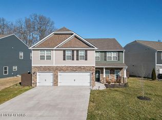 2614 Red Barn Rd, Knoxville, TN 37931