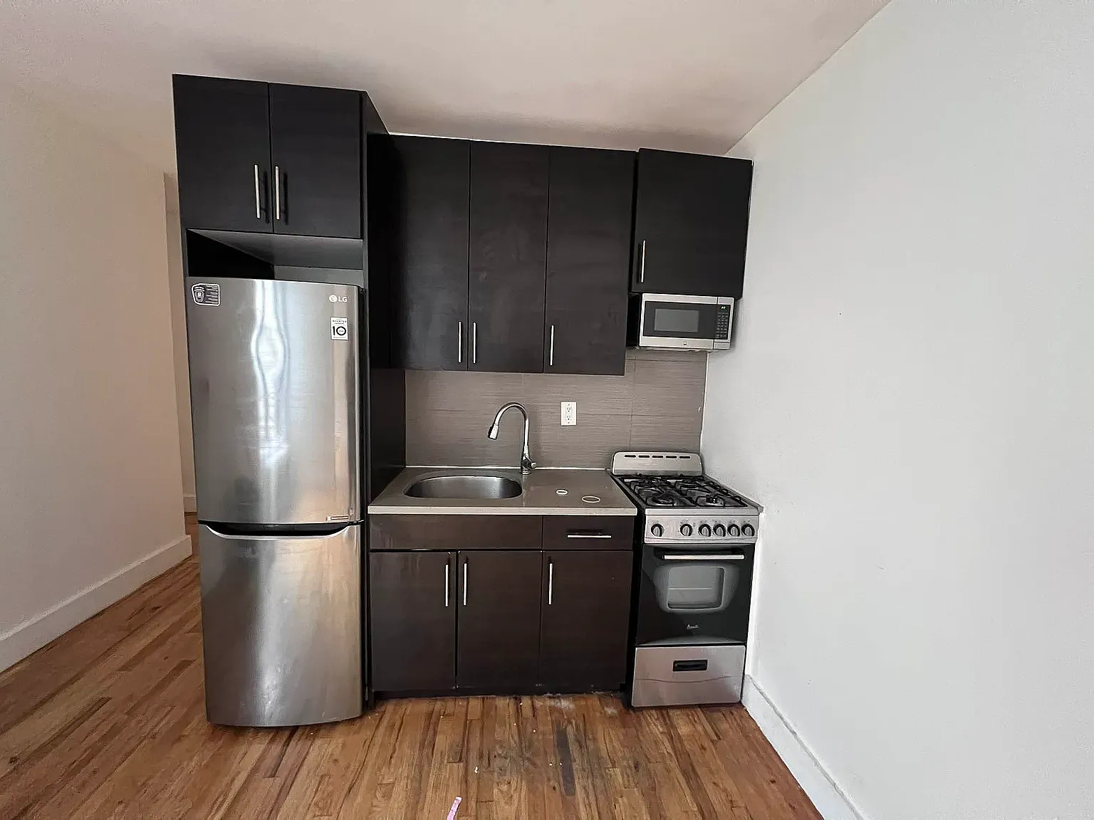 308 68th Street — Photo 2