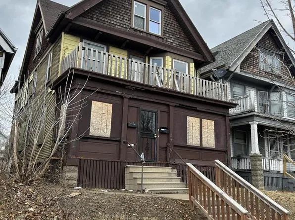 3183 North 14th STREET, Milwaukee, WI 53206