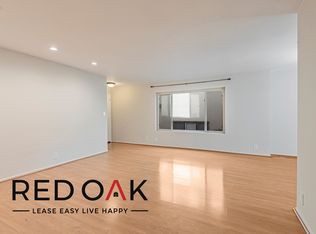 433 S Maple Dr #1, Beverly Hills, CA 90212