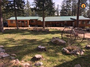 56 Goat Hill Rd, Las Vegas, NM 87701