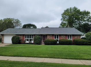 2003 12th Ave, Sterling, IL 61081