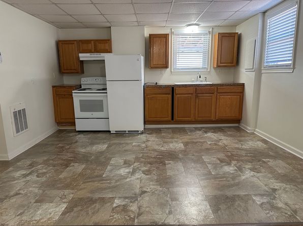 823 Main St #1