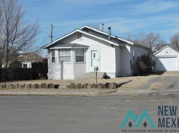 811 Cedar St, Clayton, NM 88415