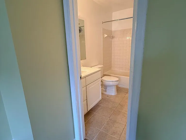45027 Fellowship Sq — Photo 32