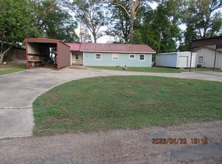 295 Acacia Ln, Zwolle, LA 71486