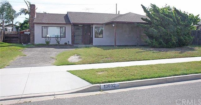 1st image of 13032 Seneca Dr