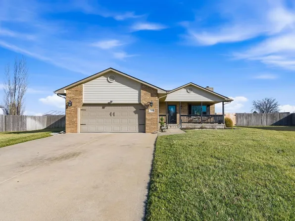 344 Sheffield St, Newton, KS 67114