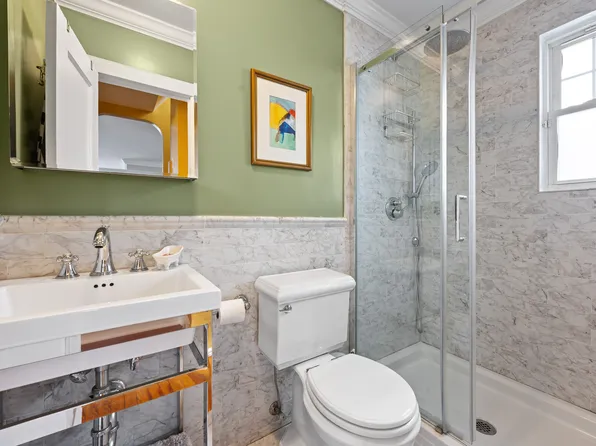 146-36 13th Avenue image 10 of 27