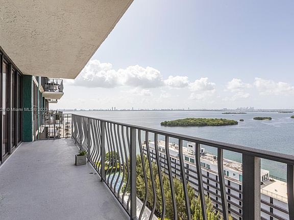 2nd image of 780 NE 69th St APT 1805