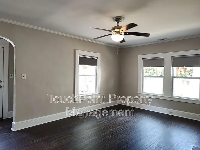 1405 Shamrock Dr — Photo 7