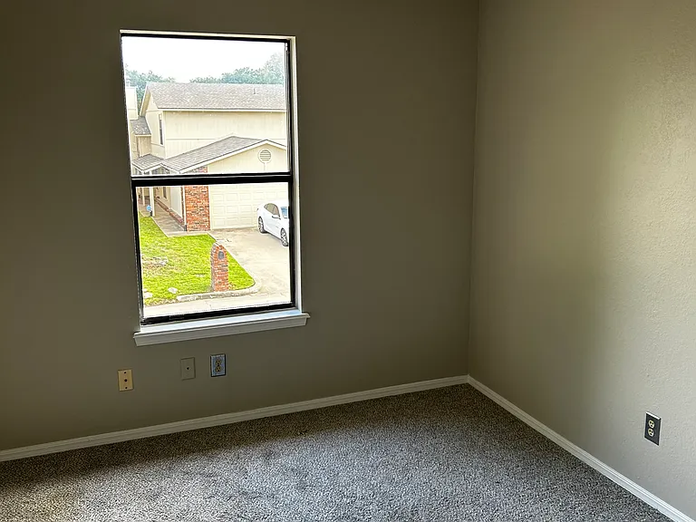 12923 E 28th Pl — Photo 12