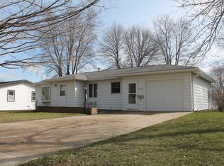 708 Lake St, Lake View, IA 51450