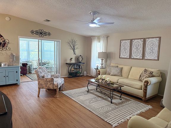 4th image of 104 Oakridge Dr #836