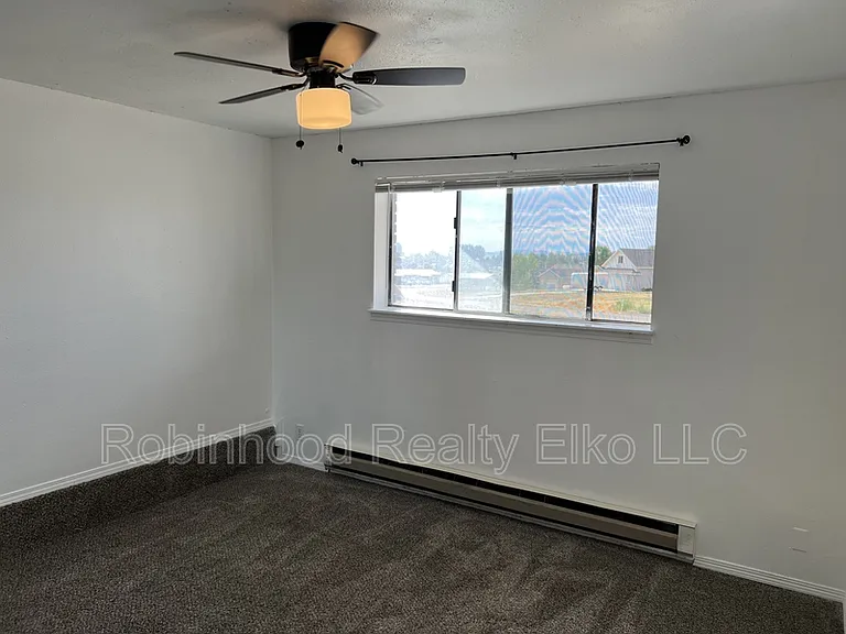 397 Parkchester Dr #2 — Photo 20