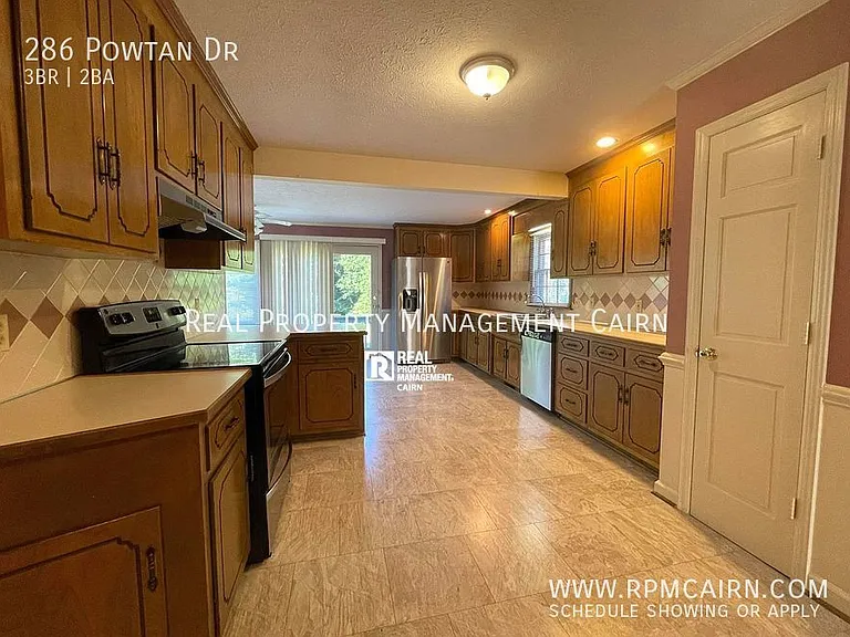 286 Powtan Dr — Photo 3