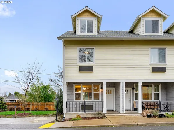 134 NE 109th Ave, Portland, OR 97220