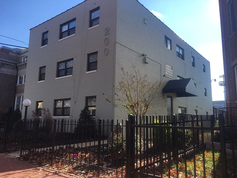 200 P St NW