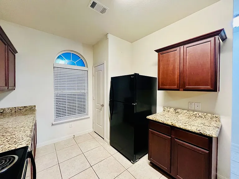6233 White Jade Dr — Photo 4