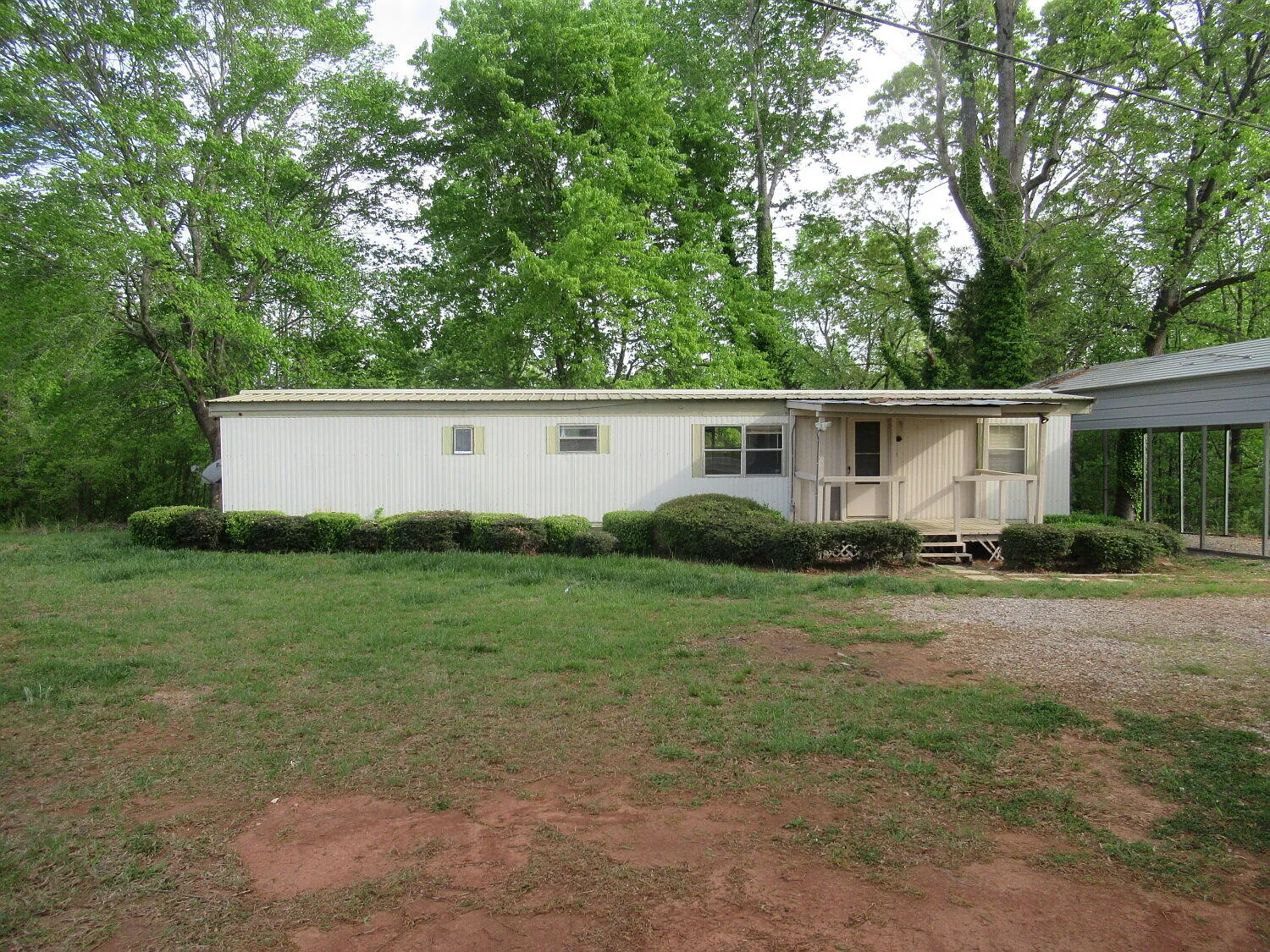 2 bed, 651 sqft, $1,000 — Photo 2