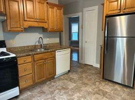 82 Conwell Ave, Somerville, MA