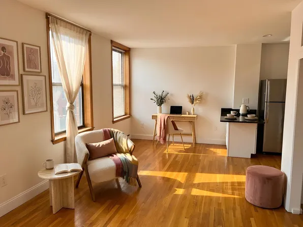 (undisclosed Address), Boston, MA 02114