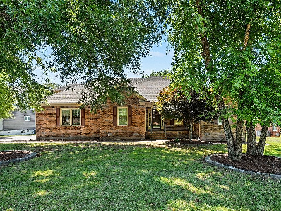 1st image of 519 Redstone Dr