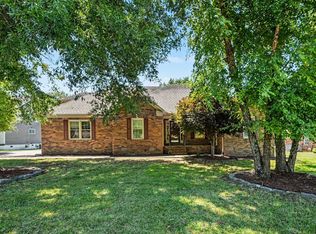 519 Redstone Dr, Gallatin, TN 37066