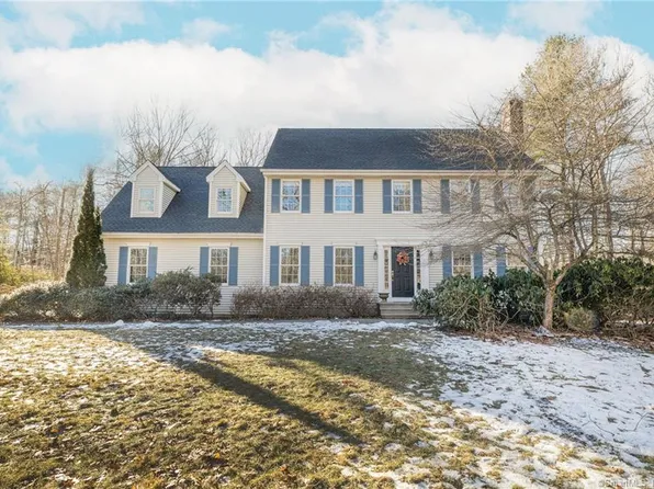 4 Mountain Laurel Drive, Tolland, CT 06084