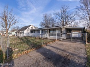 13413 Kinross Blvd, Louisville, KY 40272