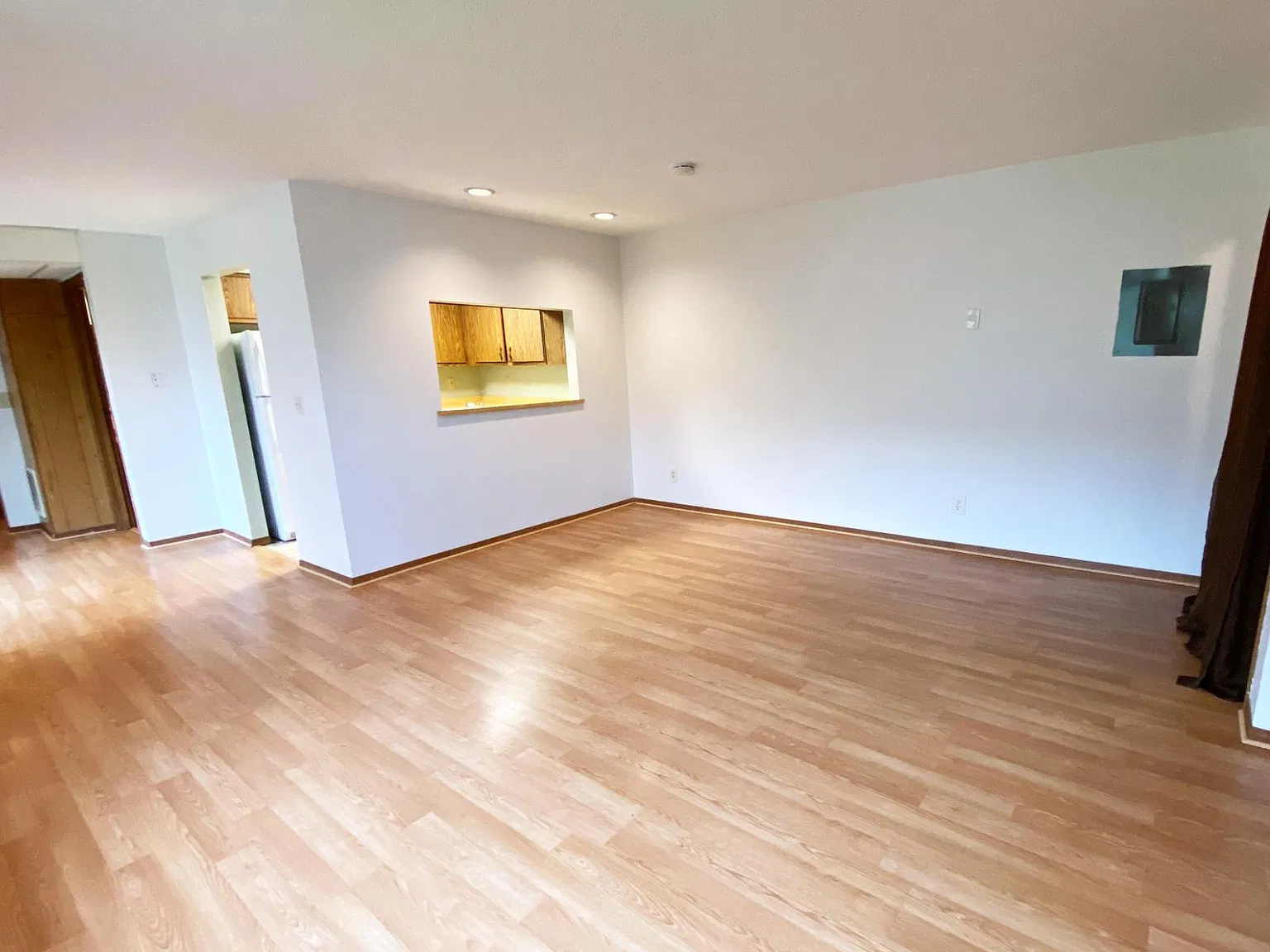 2 bed, 800 sqft, $1,340 — Photo 3