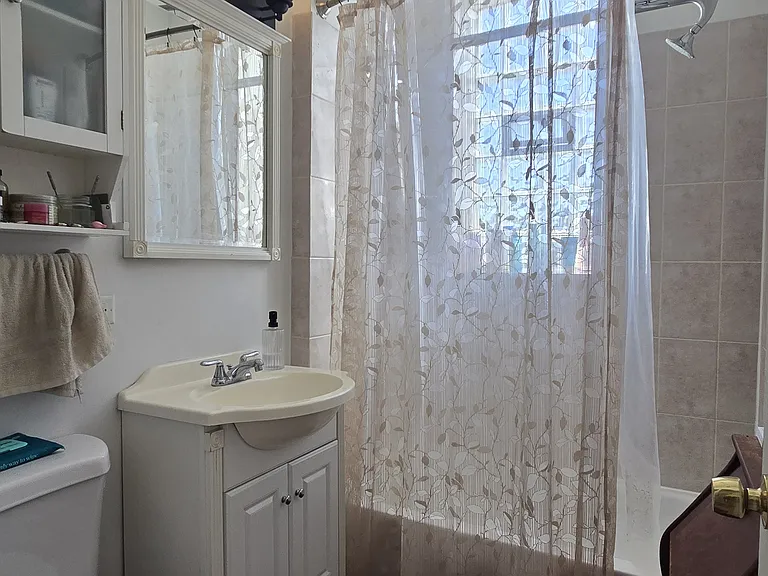 1523 N Campbell Ave #2R — Photo 11
