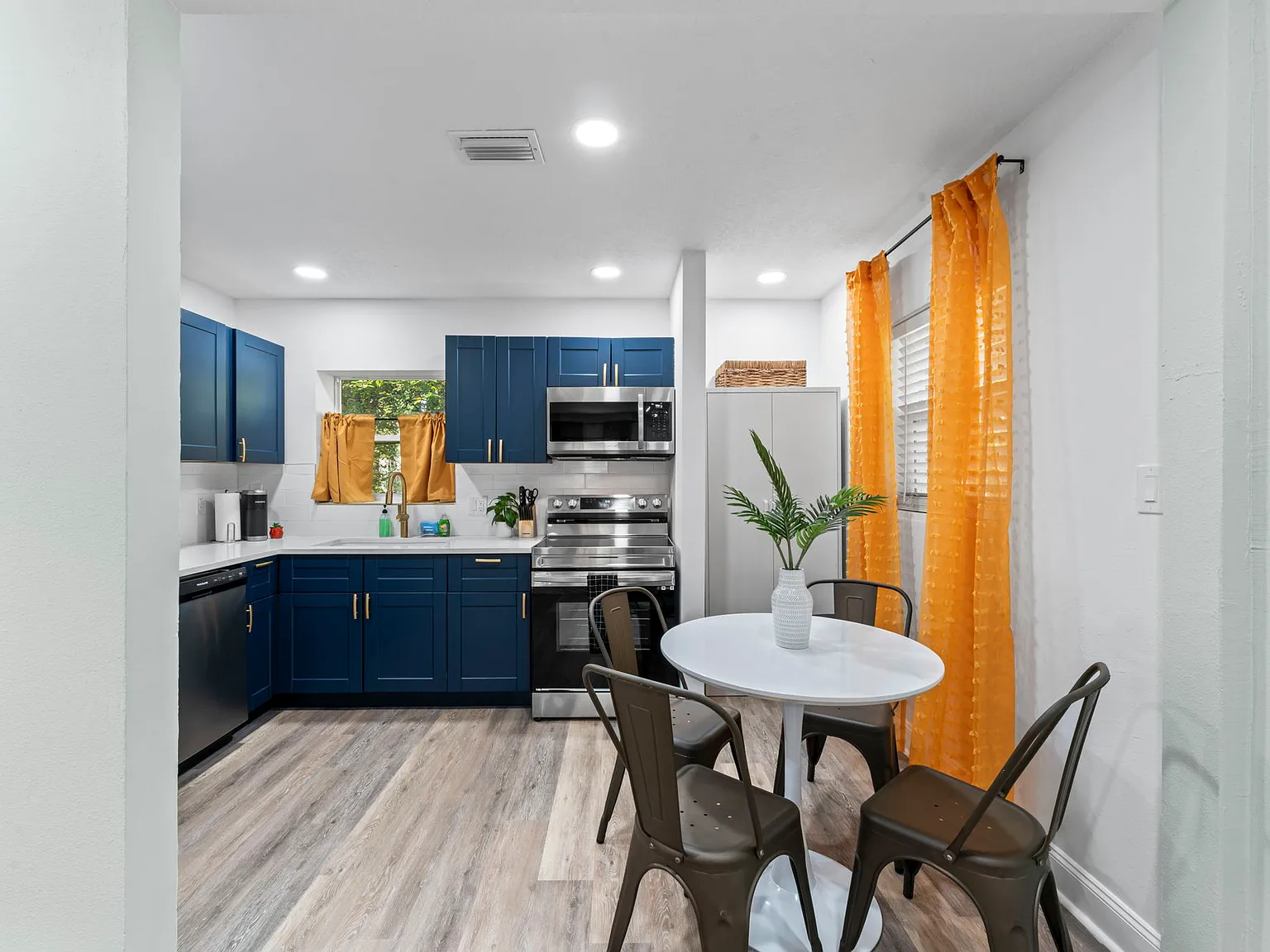 1 bed, $1,799 — Photo 4