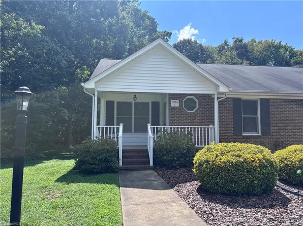 1916 Malone Rd APT I, Burlington, NC 27215