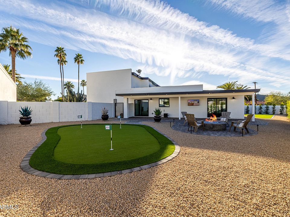 1st image of 6 E PIPING ROCK Road